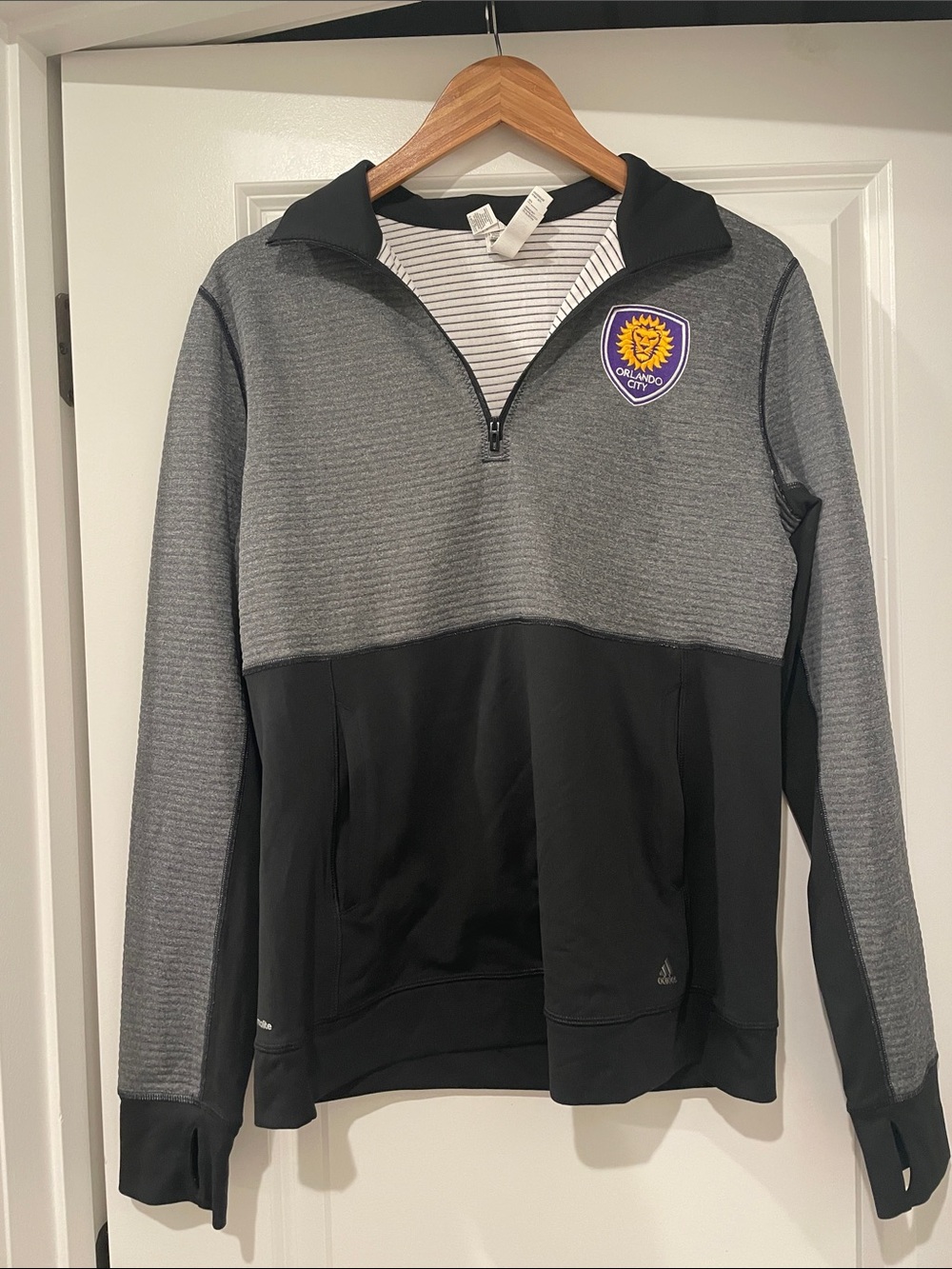 Adidas Orlando city quarter zip sweatshirt large